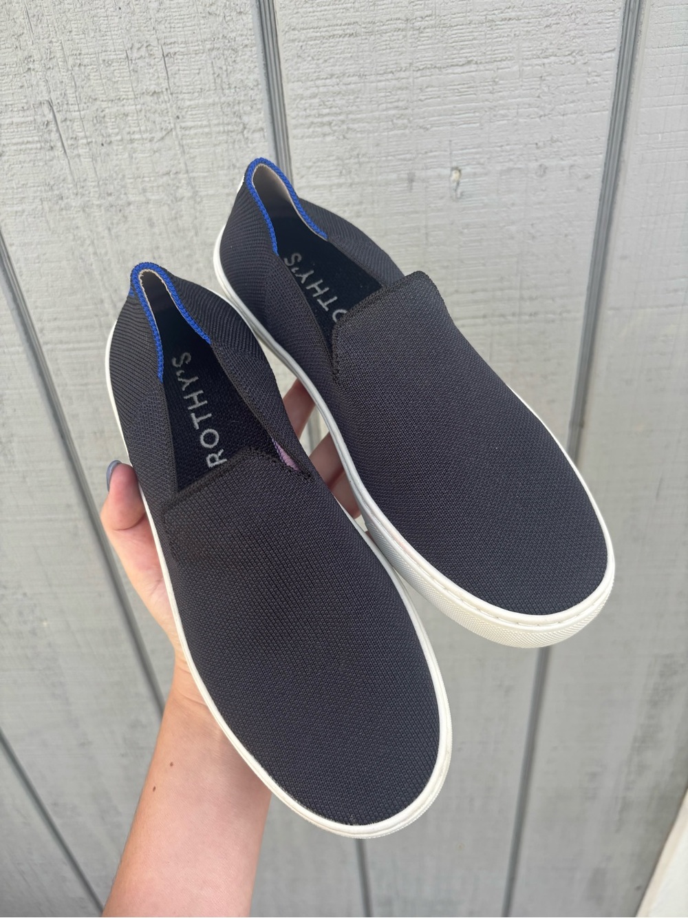 Rothy’s Slip On Sneaker Navy Size 7